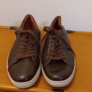 Perry Ellis Men's Brown Leathers Shoes